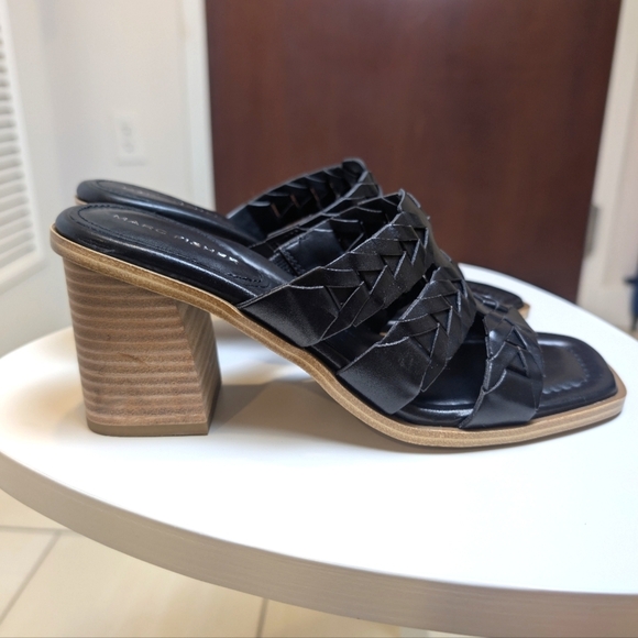 Marc Fisher Black Strappy Block Heel Sandals Size 8 NWOT - Picture 1 of 8